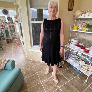Chic Black Midi Dress